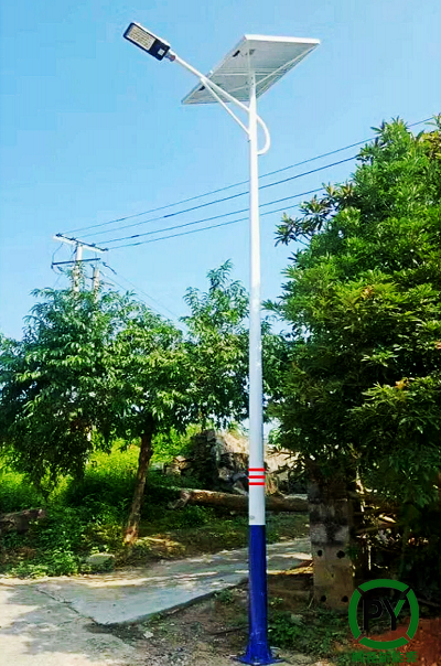 8米太陽能路燈